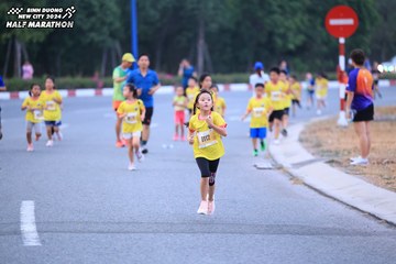 BINH DUONG NEW CITY HALF MARATHON 2024 - Ảnh #1726626