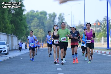 BINH DUONG NEW CITY HALF MARATHON 2024 - Ảnh #1765803