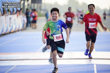 BINH DUONG NEW CITY HALF MARATHON 2024 - Ảnh #1761478