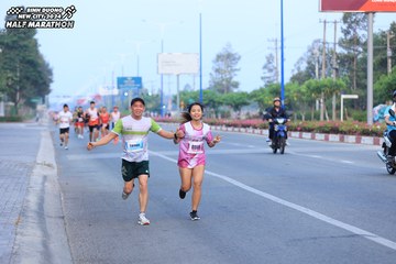 BINH DUONG NEW CITY HALF MARATHON 2024 - Ảnh #1767837