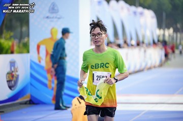 BINH DUONG NEW CITY HALF MARATHON 2024 - Ảnh #1761862