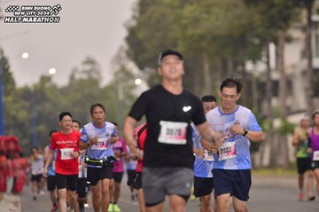 BINH DUONG NEW CITY HALF MARATHON 2024 - Ảnh #1741342