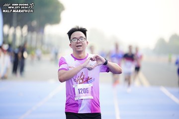 BINH DUONG NEW CITY HALF MARATHON 2024 - Ảnh #1757470