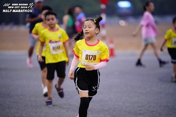 BINH DUONG NEW CITY HALF MARATHON 2024 - Ảnh #1725636