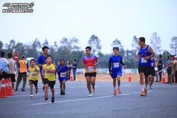 BINH DUONG NEW CITY HALF MARATHON 2024 - Ảnh #1727980