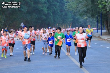 BINH DUONG NEW CITY HALF MARATHON 2024 - Ảnh #1772367