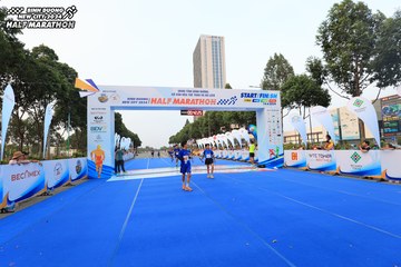 BINH DUONG NEW CITY HALF MARATHON 2024 - Ảnh #1736092