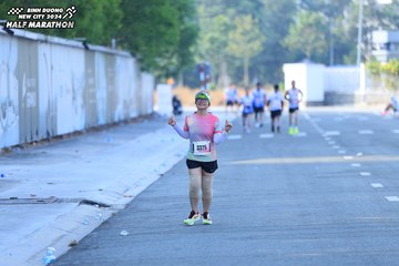 BINH DUONG NEW CITY HALF MARATHON 2024 - Ảnh #1770083