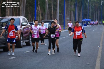 BINH DUONG NEW CITY HALF MARATHON 2024 - Ảnh #1755653