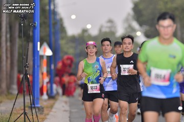 BINH DUONG NEW CITY HALF MARATHON 2024 - Ảnh #1741519