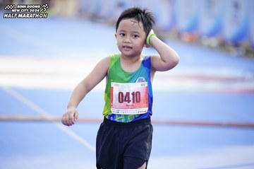 BINH DUONG NEW CITY HALF MARATHON 2024 - Ảnh #1769251