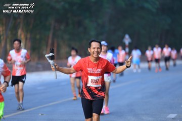 BINH DUONG NEW CITY HALF MARATHON 2024 - Ảnh #1750643