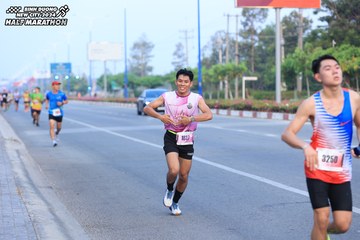 BINH DUONG NEW CITY HALF MARATHON 2024 - Ảnh #1770107
