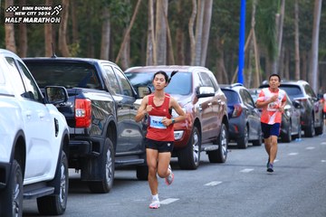 BINH DUONG NEW CITY HALF MARATHON 2024 - Ảnh #1755793