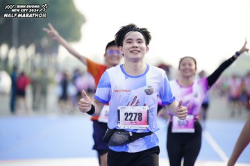 BINH DUONG NEW CITY HALF MARATHON 2024 - Ảnh #1758972