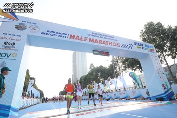 BINH DUONG NEW CITY HALF MARATHON 2024 - Ảnh #1821769
