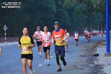 BINH DUONG NEW CITY HALF MARATHON 2024 - Ảnh #1750247