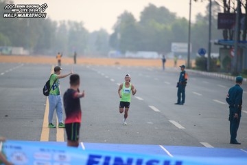 BINH DUONG NEW CITY HALF MARATHON 2024 - Ảnh #1738564