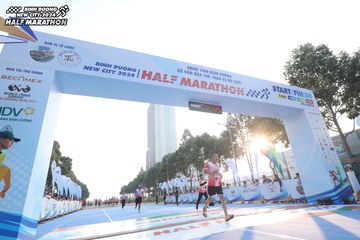 BINH DUONG NEW CITY HALF MARATHON 2024 - Ảnh #1820359
