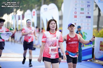 BINH DUONG NEW CITY HALF MARATHON 2024 - Ảnh #1762955
