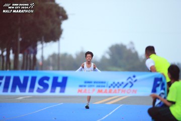 BINH DUONG NEW CITY HALF MARATHON 2024 - Ảnh #1728857