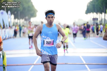 BINH DUONG NEW CITY HALF MARATHON 2024 - Ảnh #1758668