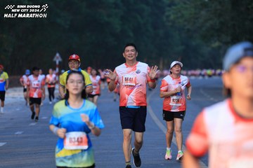 BINH DUONG NEW CITY HALF MARATHON 2024 - Ảnh #1771772