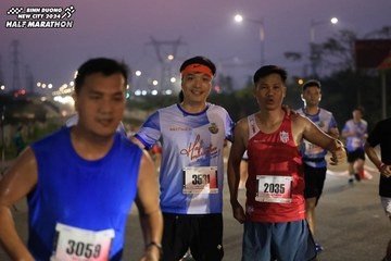 BINH DUONG NEW CITY HALF MARATHON 2024 - Ảnh #1741412