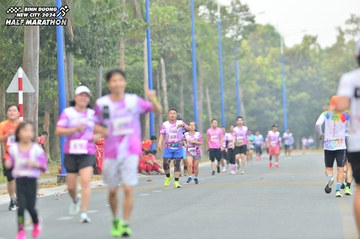 BINH DUONG NEW CITY HALF MARATHON 2024 - Ảnh #1750690
