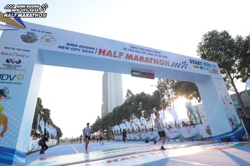 BINH DUONG NEW CITY HALF MARATHON 2024 - Ảnh #1820093