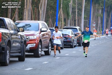 BINH DUONG NEW CITY HALF MARATHON 2024 - Ảnh #1756127
