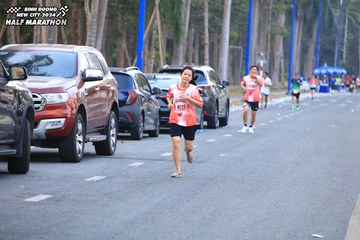 BINH DUONG NEW CITY HALF MARATHON 2024 - Ảnh #1756112