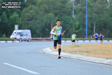 BINH DUONG NEW CITY HALF MARATHON 2024 - Ảnh #1735662