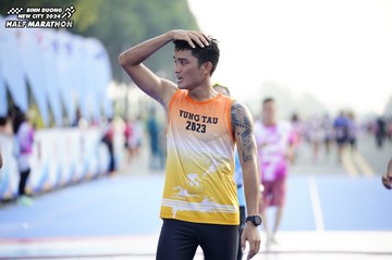 BINH DUONG NEW CITY HALF MARATHON 2024 - Ảnh #1759752