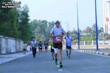 BINH DUONG NEW CITY HALF MARATHON 2024 - Ảnh #1768247