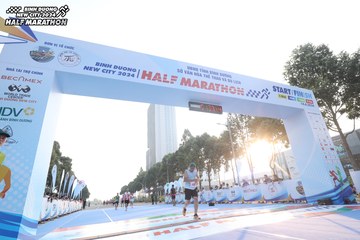 BINH DUONG NEW CITY HALF MARATHON 2024 - Ảnh #1819826