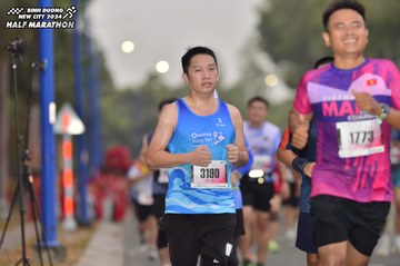 BINH DUONG NEW CITY HALF MARATHON 2024 - Ảnh #1741372