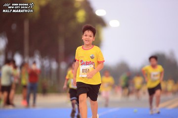 BINH DUONG NEW CITY HALF MARATHON 2024 - Ảnh #1724415