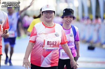 BINH DUONG NEW CITY HALF MARATHON 2024 - Ảnh #1769900