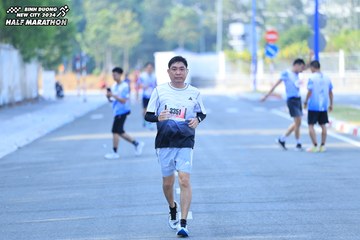 BINH DUONG NEW CITY HALF MARATHON 2024 - Ảnh #1771430