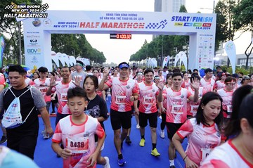 BINH DUONG NEW CITY HALF MARATHON 2024 - Ảnh #1770617