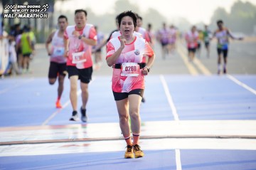 BINH DUONG NEW CITY HALF MARATHON 2024 - Ảnh #1760171