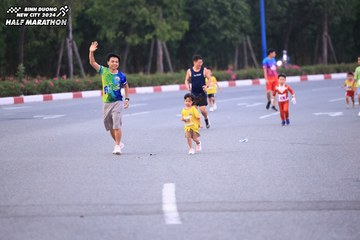 BINH DUONG NEW CITY HALF MARATHON 2024 - Ảnh #1727117