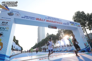 BINH DUONG NEW CITY HALF MARATHON 2024 - Ảnh #1820187