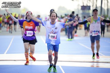 BINH DUONG NEW CITY HALF MARATHON 2024 - Ảnh #1758583
