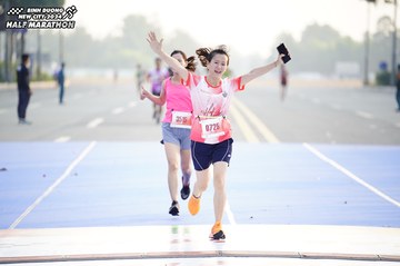 BINH DUONG NEW CITY HALF MARATHON 2024 - Ảnh #1756864