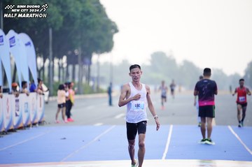 BINH DUONG NEW CITY HALF MARATHON 2024 - Ảnh #1772752
