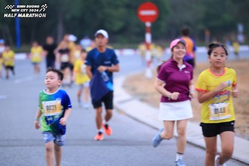 BINH DUONG NEW CITY HALF MARATHON 2024 - Ảnh #1726726