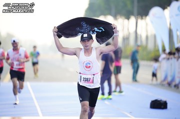 BINH DUONG NEW CITY HALF MARATHON 2024 - Ảnh #1759696