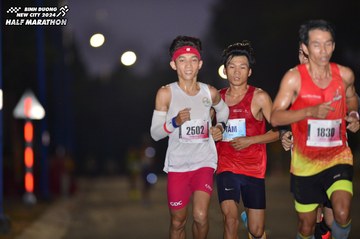 BINH DUONG NEW CITY HALF MARATHON 2024 - Ảnh #1755658
